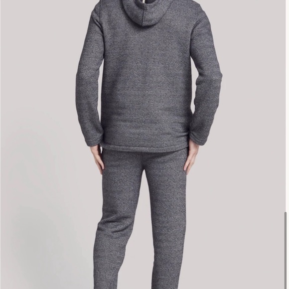 Faherty Whitewater Poncho in Granite size XS - Picture 5 of 12